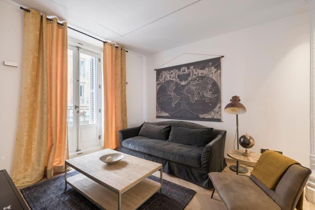 Lujoso Apartamento Cerca De Plaza Mayor Madrid Exterior foto